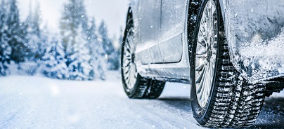 4+1 tipp a biztonságos téli autózásért