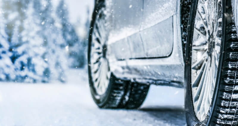 4+1 tipp a biztonságos téli autózásért