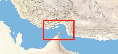 Térkép, melyen vörös keret jelöli a Hormuzi szoros térségét.